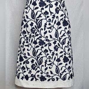 Talbots Navy & White Floral Embroidered Cotton‎ A-Line Skirt Size 12